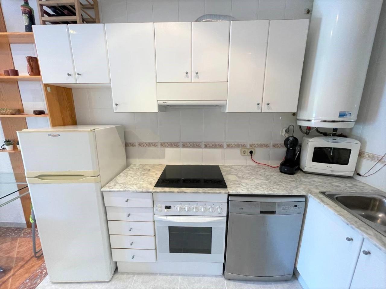 Apartamento En Platja Sant Pol S'Agaro Con Pisicina Y Jardin Сан Фелиу де Гиксолс Екстериор снимка